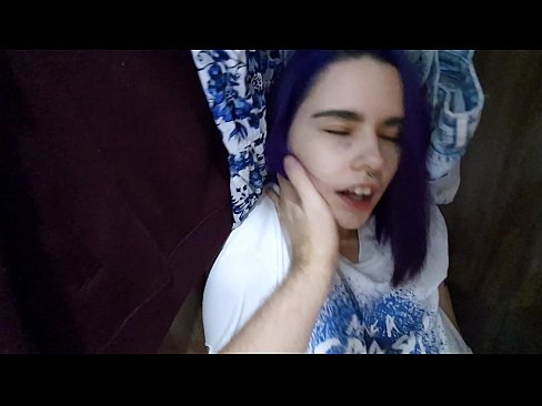 ❤️ Fannt meng Schwëster am Kleederschaf an huet hatt gehollef ️❌ Porno bei eis ❌️